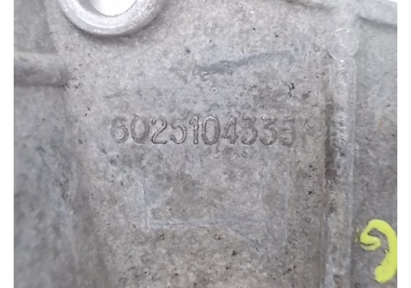 Кронштейн двигуна лівий  6025104335